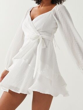 Trixxi Wynonna Textured Ruffle Mini Dress